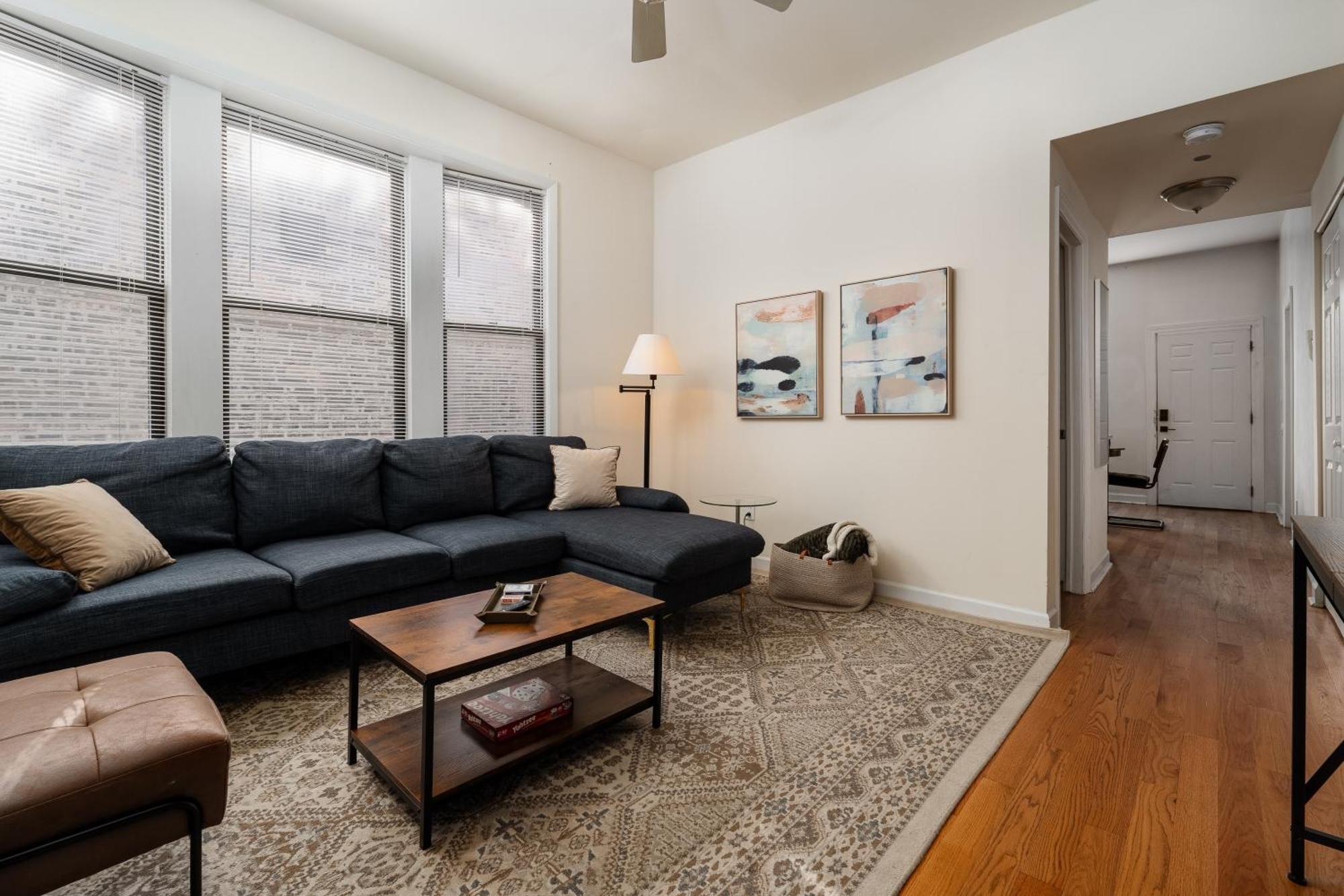 Ukrainian Village 2Br Modern Apartment D2 Чикаго Экстерьер фото